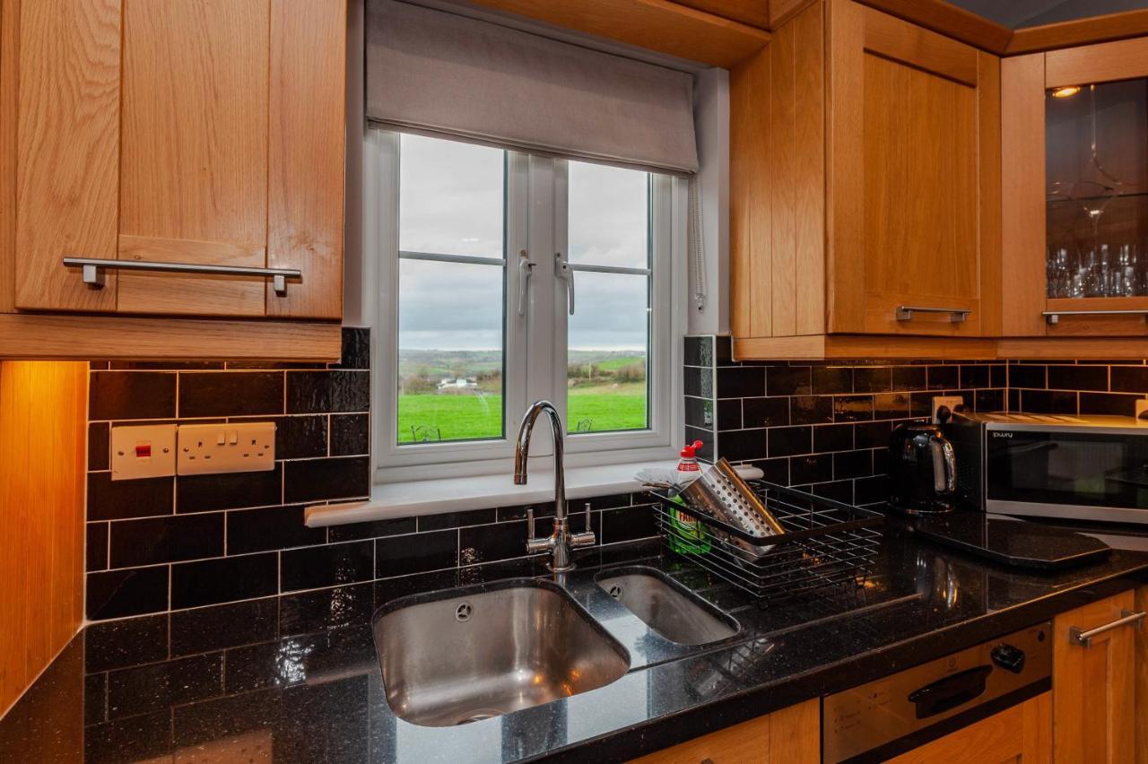Four Winds,Kinsale Town,Exquisite Holiday Homes,Sleeps 26 Εξωτερικό φωτογραφία